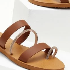 The Fashion Project Σανδάλια ESTIL δερμάτινα με λεπτές φάσες και Strass - Ταμπά 7 The Fashion Project Σανδάλια ESTIL δερμάτινα με λεπτές φάσες και Strass - Ταμπά -Σανδάλια κατάστημα sandalia estil dermatina me leptes fases kai stras 105457 hm7h