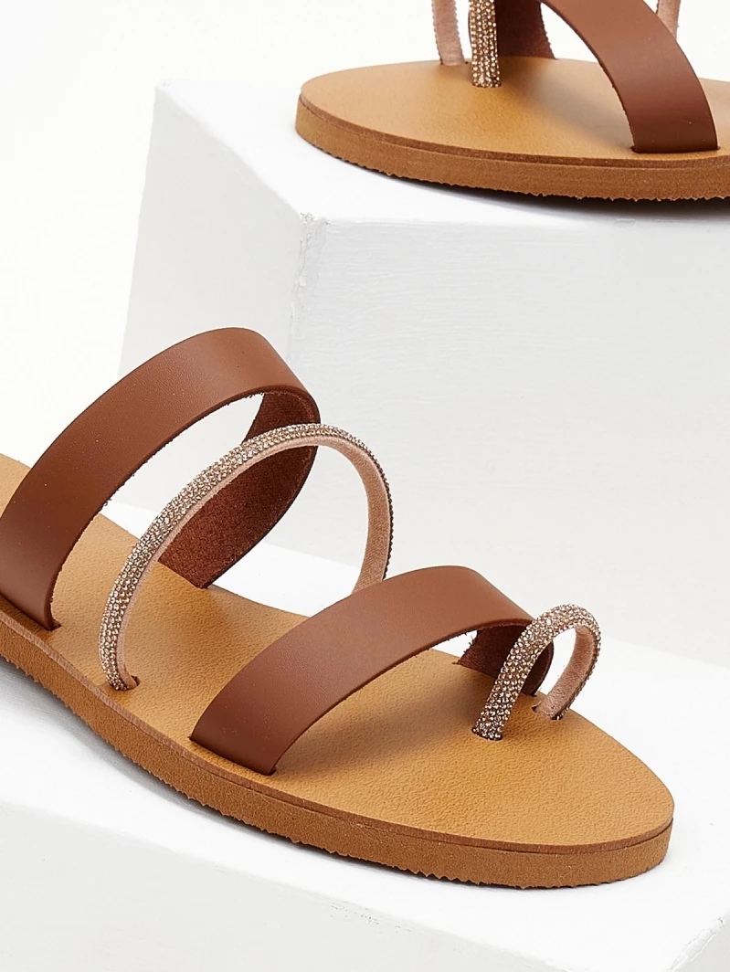 The Fashion Project Σανδάλια ESTIL δερμάτινα με λεπτές φάσες και Strass - Ταμπά 4 The Fashion Project Σανδάλια ESTIL δερμάτινα με λεπτές φάσες και Strass - Ταμπά - Image 2