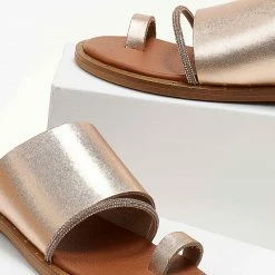 Σανδάλια ESTIL δερμάτινα με σειρά Strass - Χαλκός 10 Σανδάλια ESTIL δερμάτινα με σειρά Strass - Χαλκός -Σανδάλια κατάστημα sandalia estil dermatina me seira strass 104532 nvs2