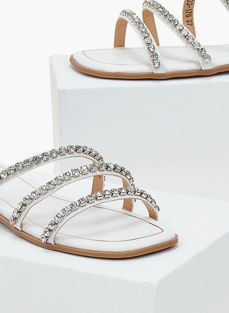The Fashion Project Σανδάλια με λοξά λουράκια με Strass - Λευκό 5 The Fashion Project Σανδάλια με λοξά λουράκια με Strass - Λευκό - Image 3