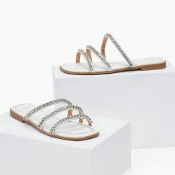 The Fashion Project Σανδάλια με λοξά λουράκια με Strass - Λευκό 13 The Fashion Project Σανδάλια με λοξά λουράκια με Strass - Λευκό -Σανδάλια κατάστημα sandalia me loksa lourakia me strass 101077 zov7