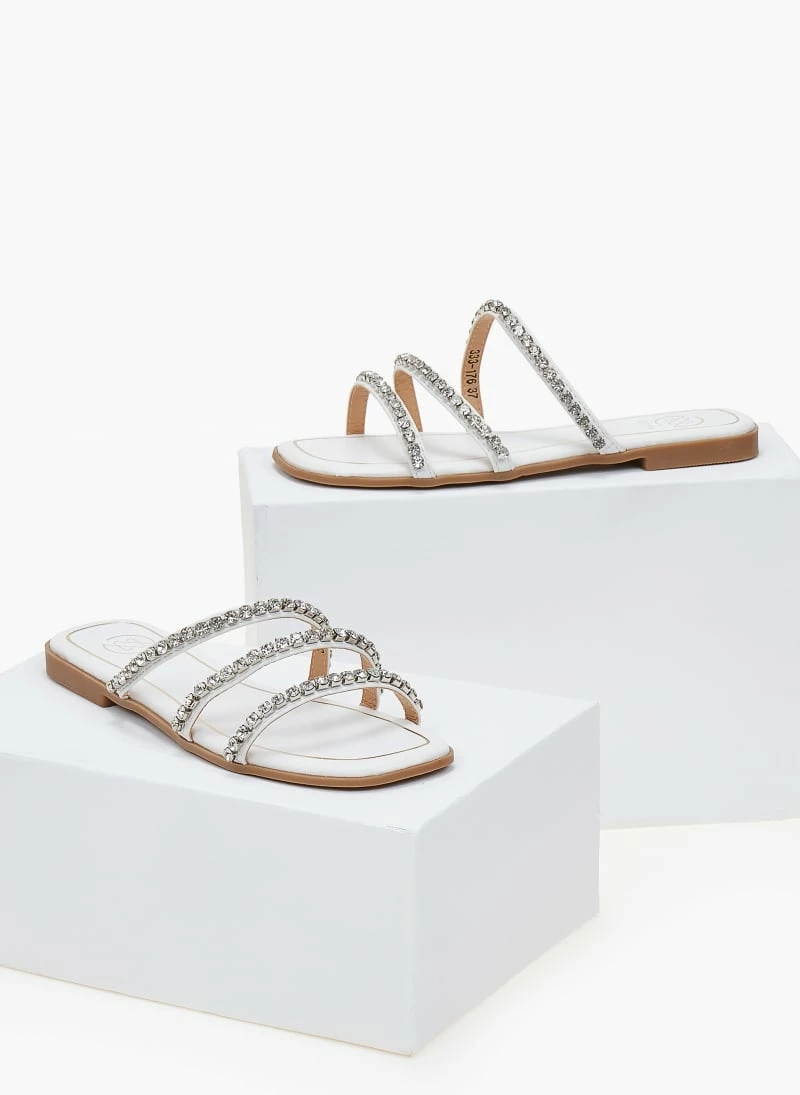 The Fashion Project Σανδάλια με λοξά λουράκια με Strass - Λευκό 8 The Fashion Project Σανδάλια με λοξά λουράκια με Strass - Λευκό - Image 6