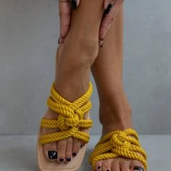 The Fashion Project Σανδάλια με πλεγμένα σχοίνινα λουράκια - Μουσταρδί