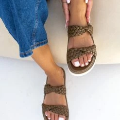 The Fashion Project Σανδάλια με πλεκτό σχέδιο στις φάσες - Λαδί