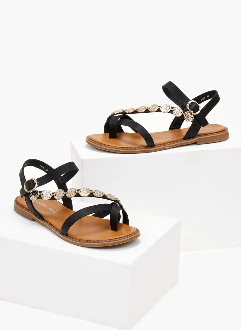 The Fashion Project Σανδάλια με στρογγυλά μεταλλικά στοιχεία - Μαύρο 5 The Fashion Project Σανδάλια με στρογγυλά μεταλλικά στοιχεία - Μαύρο - Image 3