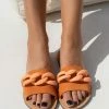 Σανδάλια Nubuck Estil με ματ κοκάλινη αλυσίδα - Πορτοκαλί 1 Σανδάλια Nubuck Estil με ματ κοκάλινη αλυσίδα - Πορτοκαλί -Σανδάλια κατάστημα sandalia nubuck estil me mat kokalini alusida 104277 6htl