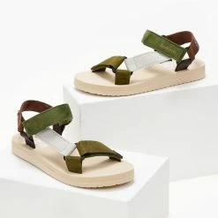 Σανδάλια Suede με Velcro αυτοκόλλητα REFRESH 79821 - Χακί 8 Σανδάλια Suede με Velcro αυτοκόλλητα REFRESH 79821 - Χακί -Σανδάλια κατάστημα sandalia suede me velcro autokollita refresh 79821 103301 ubxd